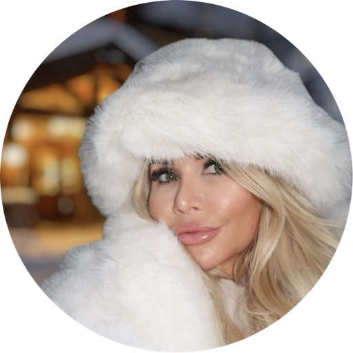 Jenniferin90266 on LTK