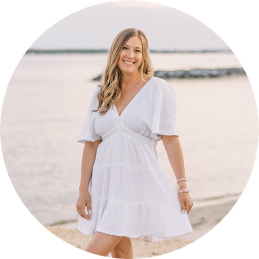 sarah_logsdon on LTK