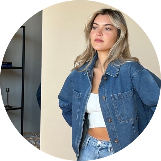 Claire_Contos on LTK