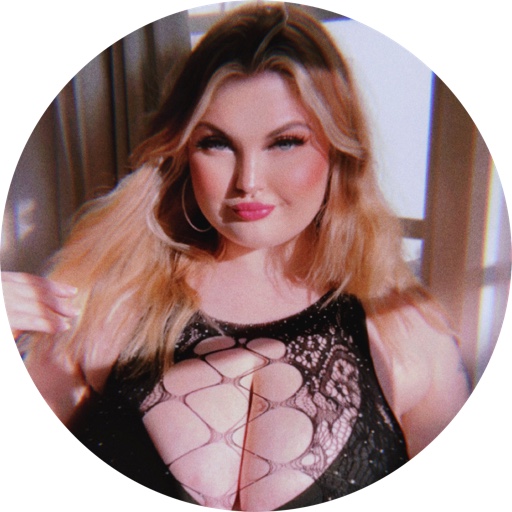 chaoticallycallie on LTK