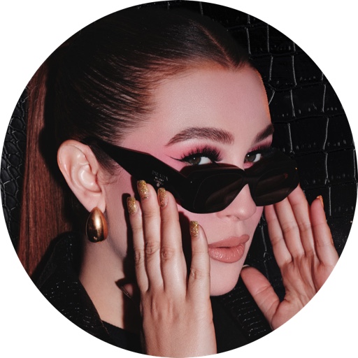 Kenia Ontiveros on LTK