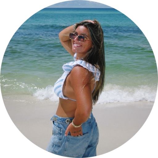 Laurenbuzbee on LTK