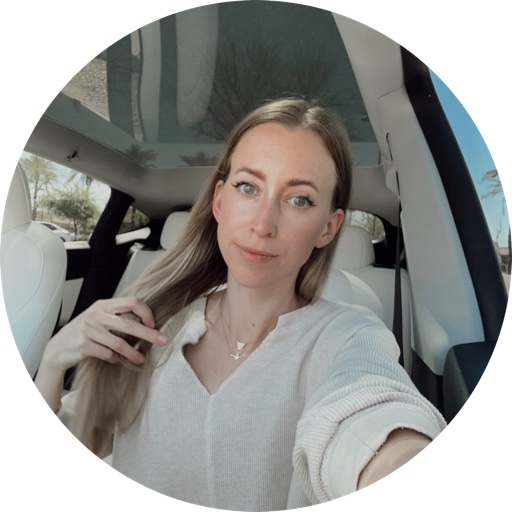 CarlyChamerlik on LTK