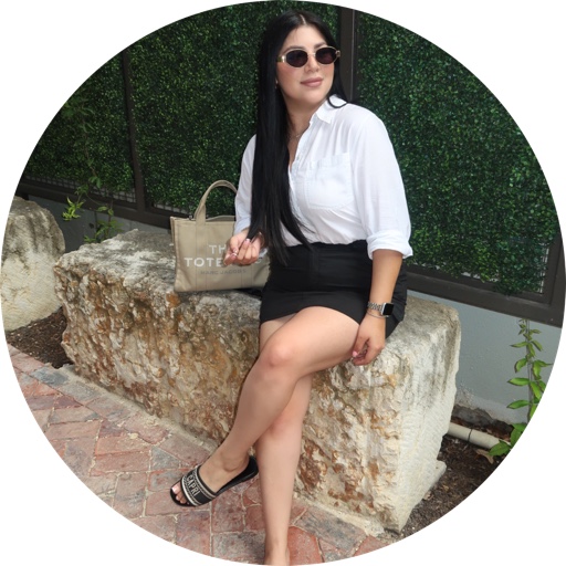 KENIAVILLARREAL on LTK