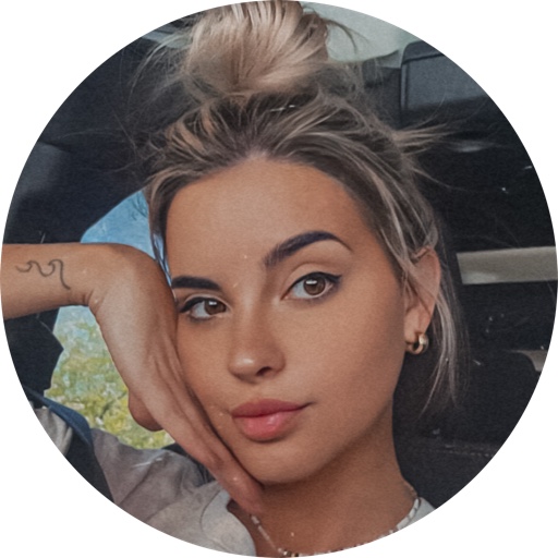 ashleyvictoriadahms on LTK