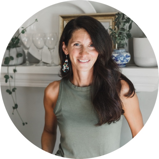 Angela Fahl  on LTK