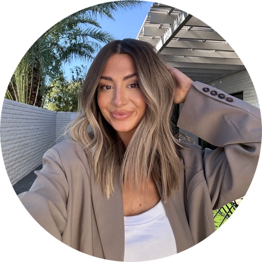 nicolecarlsonxo on LTK