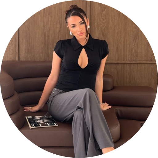 Oliviacrompton on LTK
