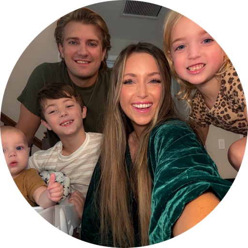 ashley.hartig on LTK