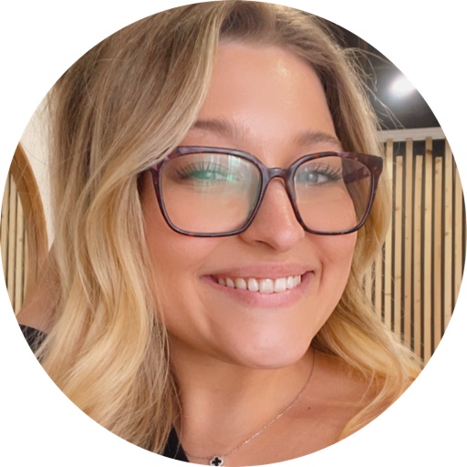 Nikole on LTK