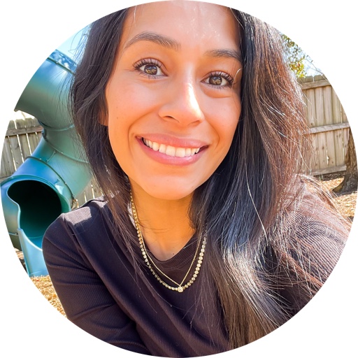 Adrianamowery on LTK