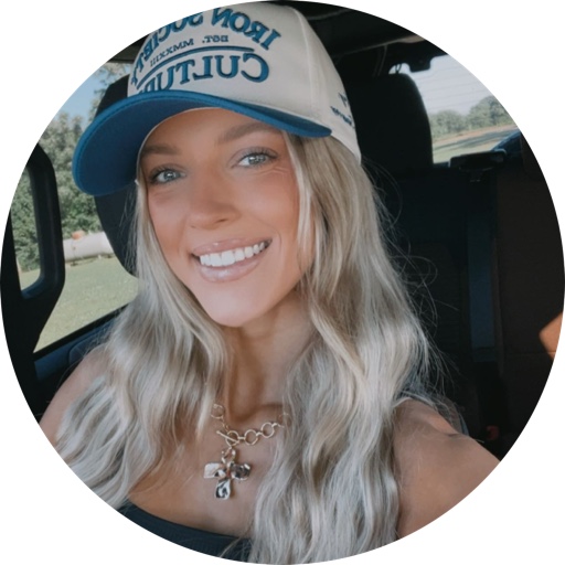 Claire_Conner on LTK