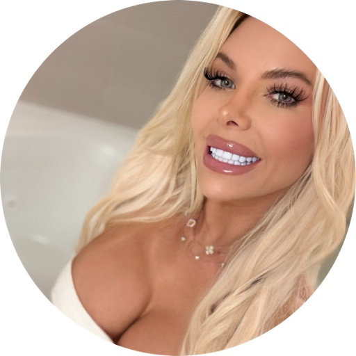 Tara_Pressly on LTK