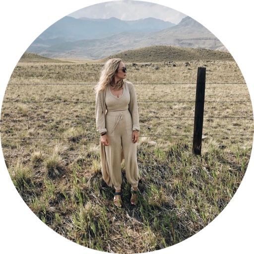 Ashley_Walker on LTK