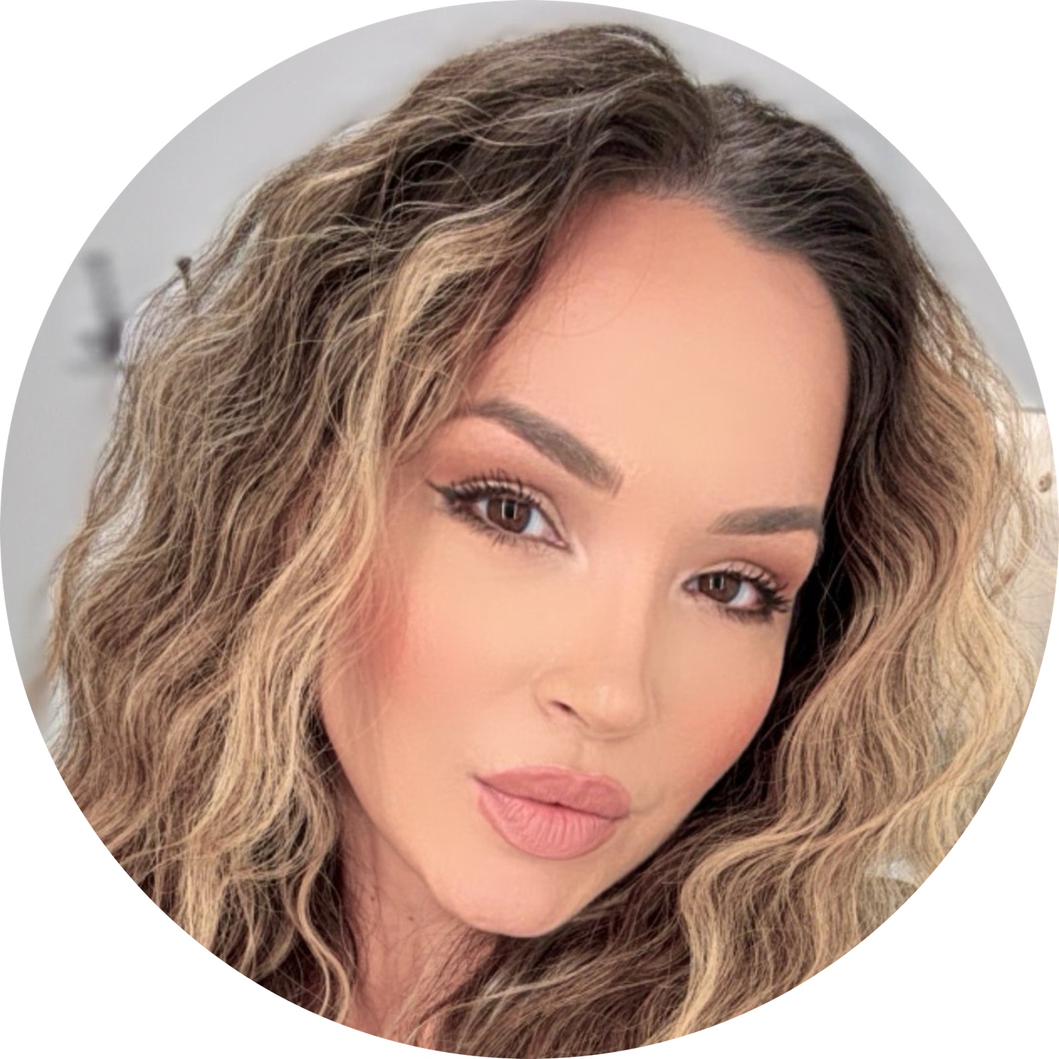 angela_monroe_ on LTK