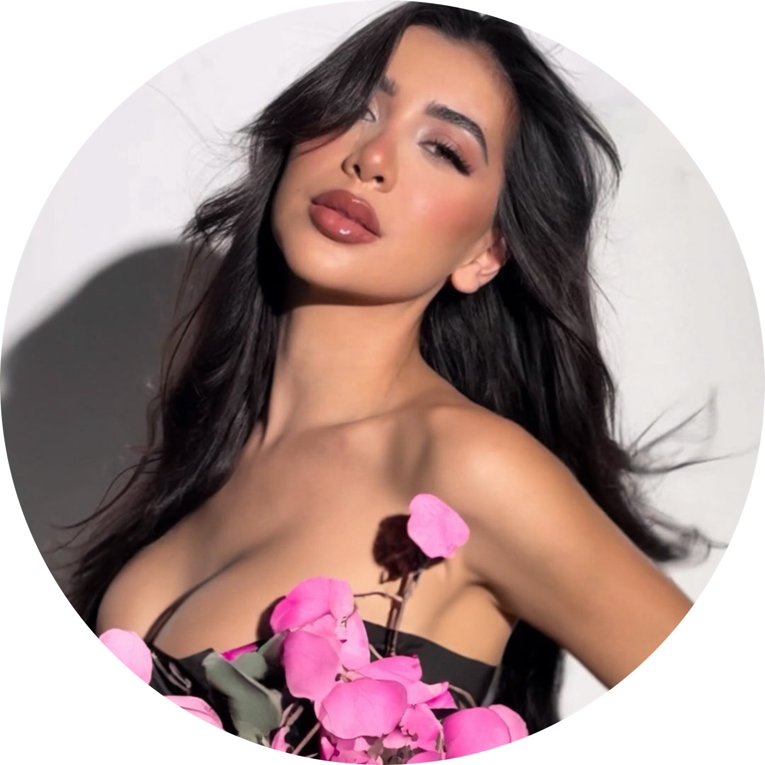 adelyhernandezz on LTK