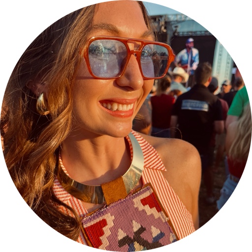 CarolineMundy on LTK