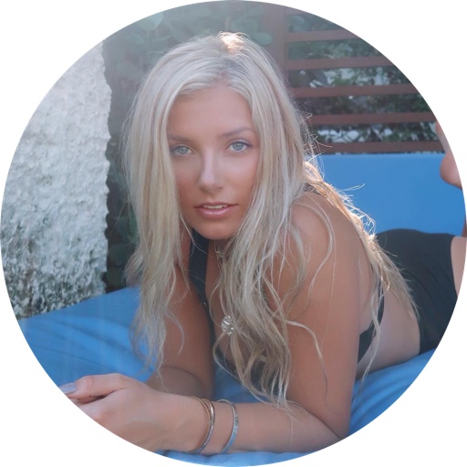 EmilyCottrill on LTK