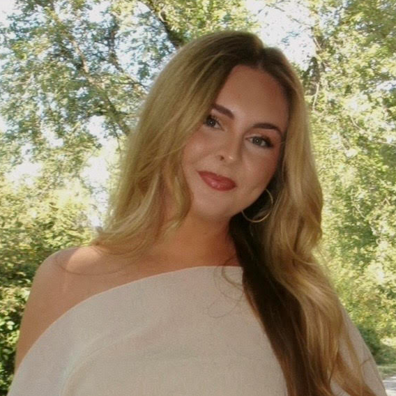 EmmaStephens on LTK