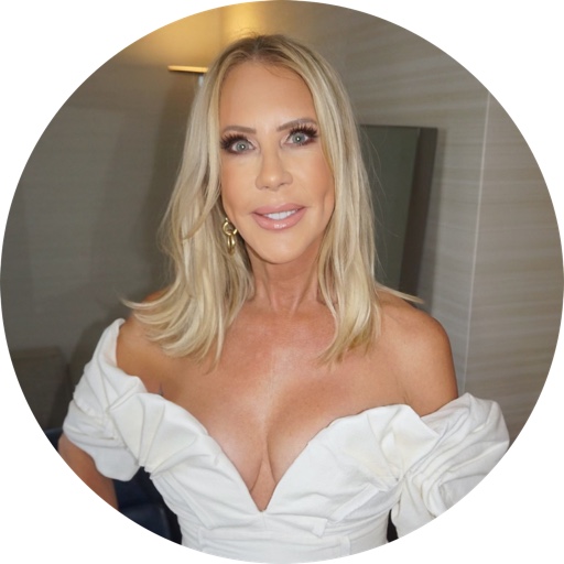 VickiGunvalson on LTK