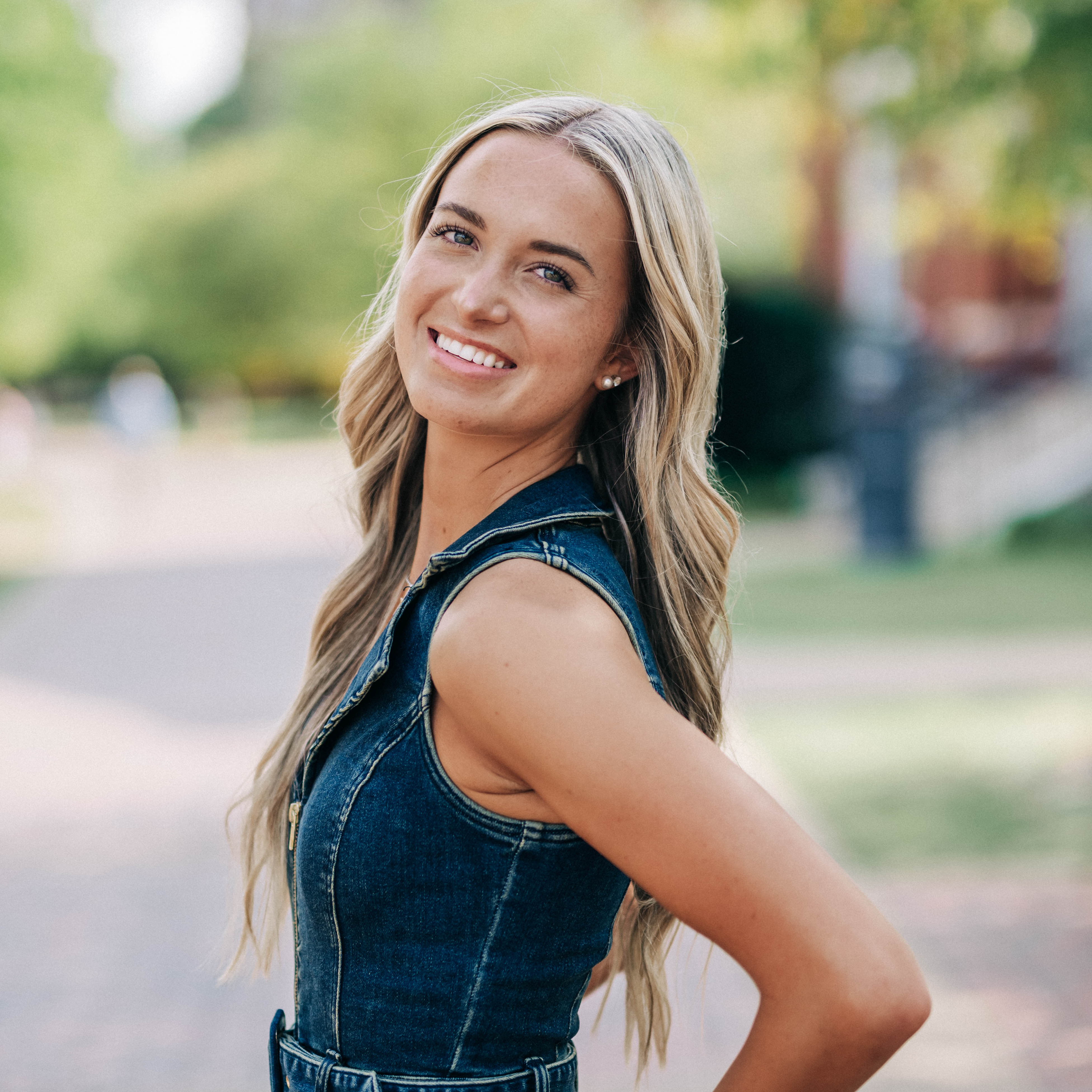 Jenny_Canavan on LTK