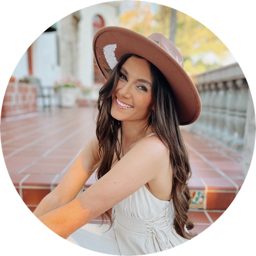 She_teaches_fifth on LTK