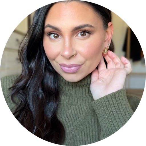 ashleyabatiello on LTK