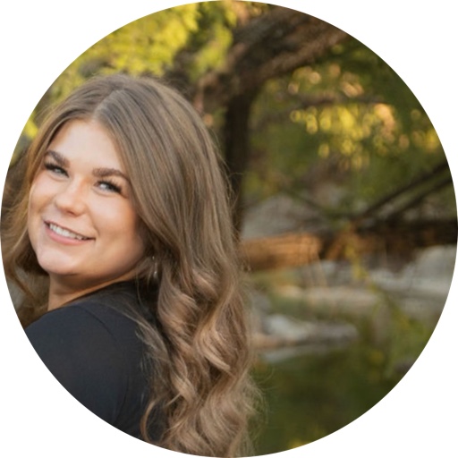 KatyStillwell on LTK