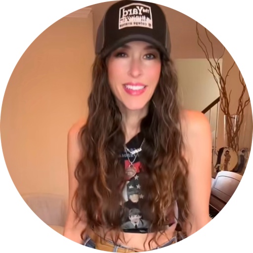 Michshellyyyy on LTK