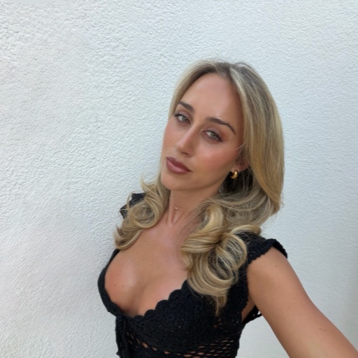 Sarahjade_ on LTK