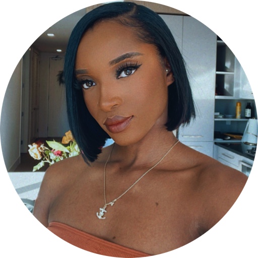 Vivian_Emelife on LTK