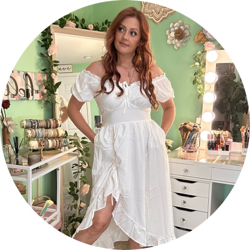 Carin’s_Corner on LTK