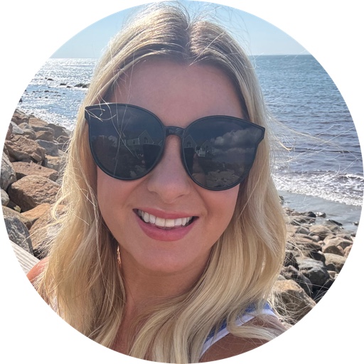 CaitlinOnTheCoast on LTK
