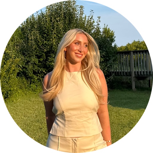 carlyweinstein on LTK