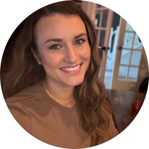 Fashionably_Alex on LTK