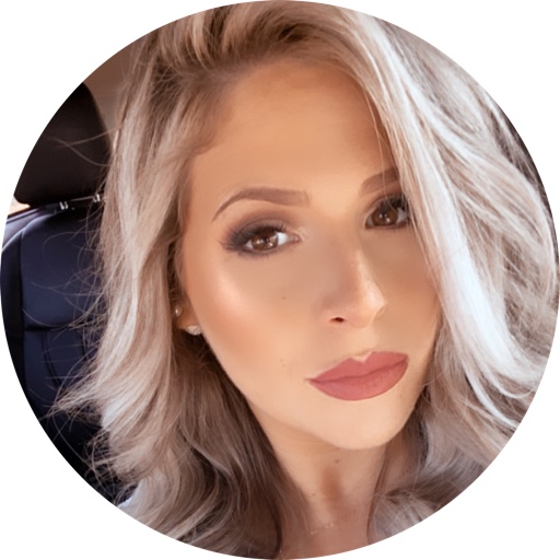 Tinastastefulcorner on LTK