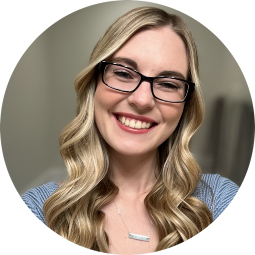 BookClub.WithAri on LTK